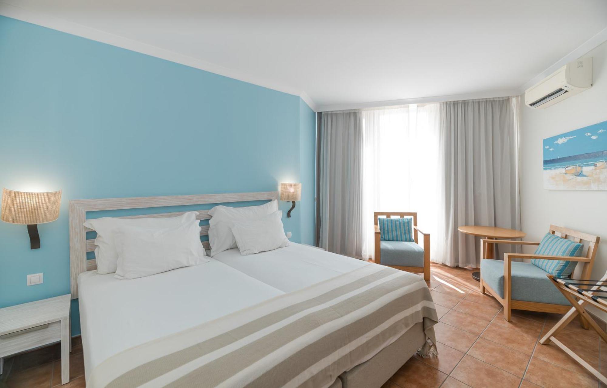Deluxe Double Room Extra Bed Sea View